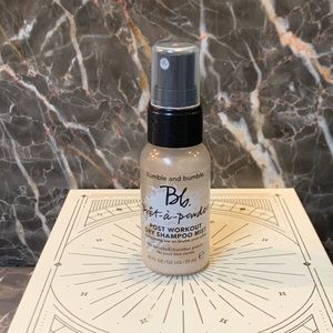 5 for $25 item 🌺 Mini Bumble and Bumble Pret a Powder Post Workout Hair Mist